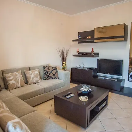 Cefallinia Mountain View Third Floor Apartment Khelmáta